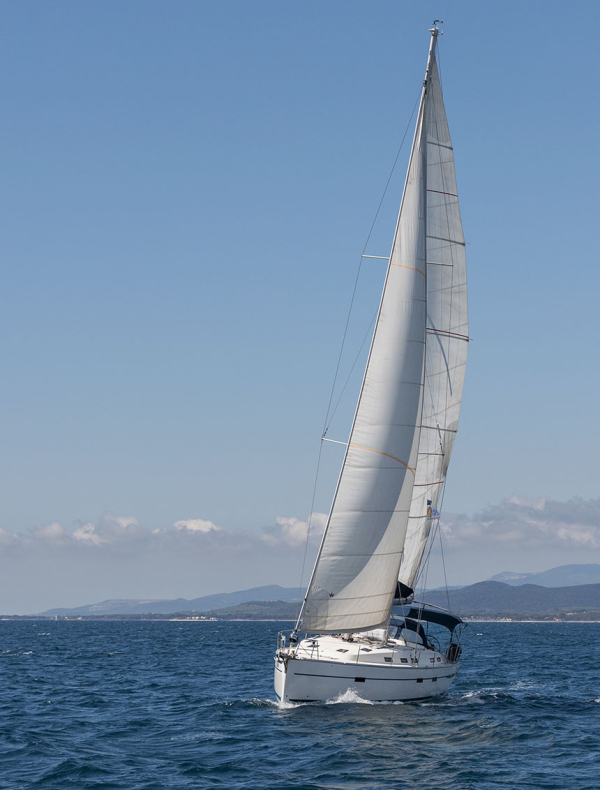 barca a vela in toscana 
