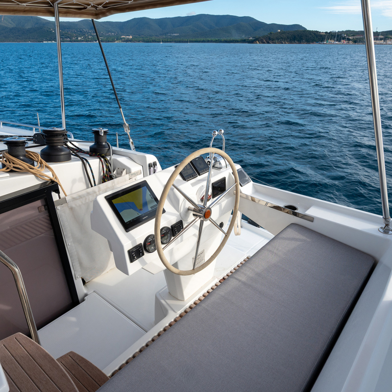 Aladar Sail