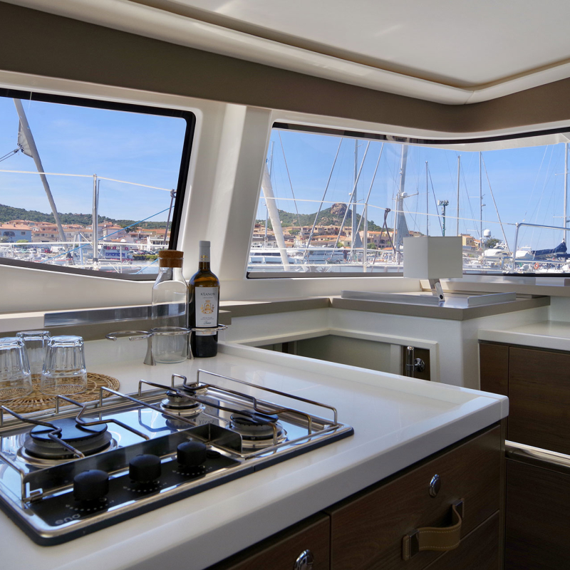Aladar Sail
