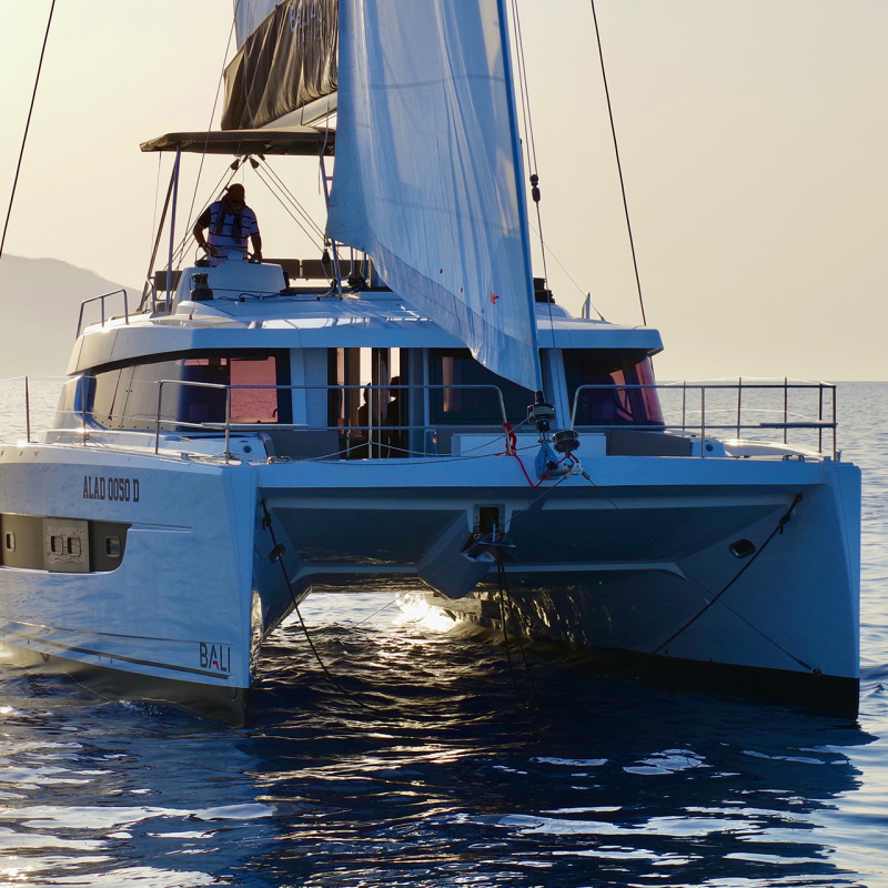 Aladar Sail