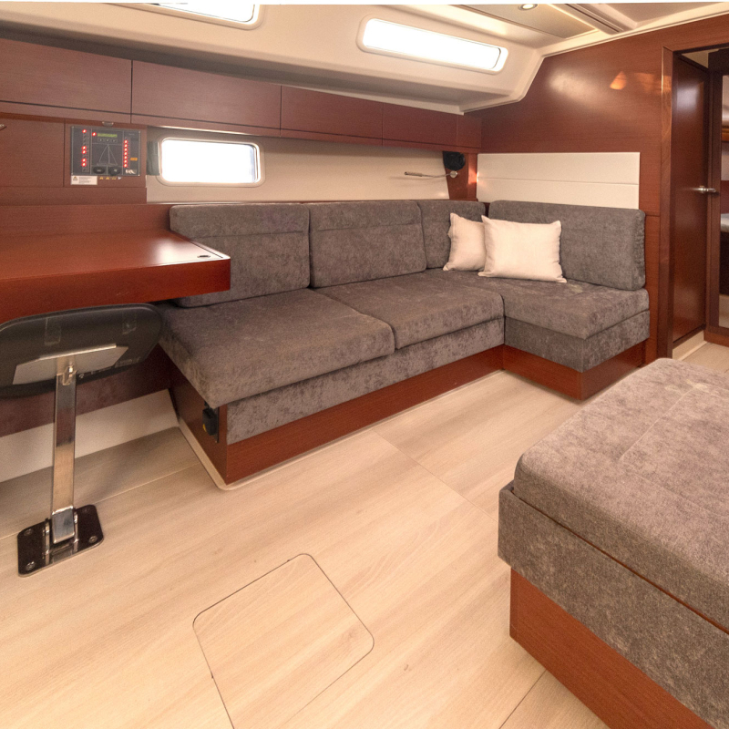 Aladar Sail
