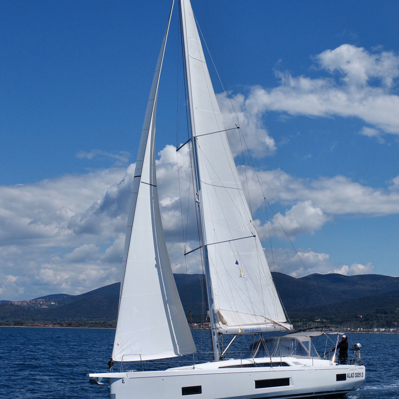 Aladar Sail